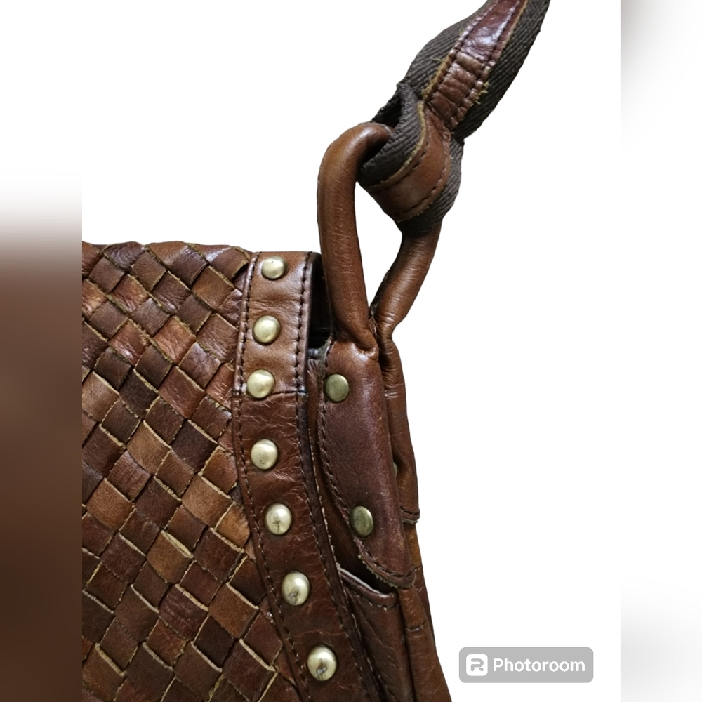 LOVE STITCH LEATHER WOVEN BAG ... - Picture 7 of 9